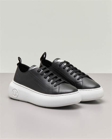 prada scarpe sneakers uomo in pelle bianca|Sneakers in pelle .